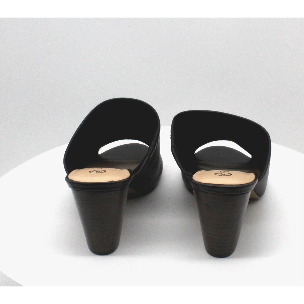 Bella Vita Kathy Mule Sandals (Women) - Picture 8 of 8